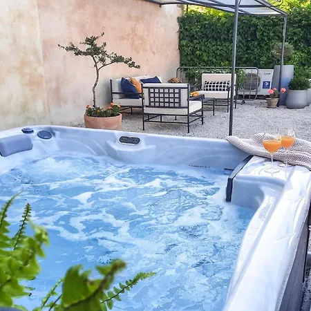 Kurili No14 Ρόβινι