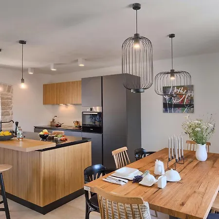 Kurili No14 Holiday home