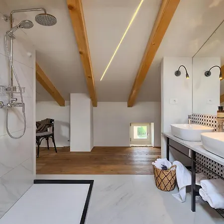 Kurili No14 Holiday home *